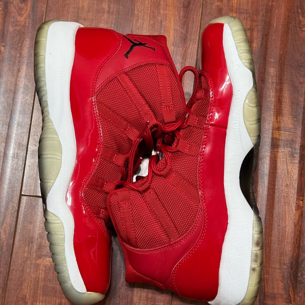 Air Jordan XI 11 Win Like 96 (GS) 6.5Y